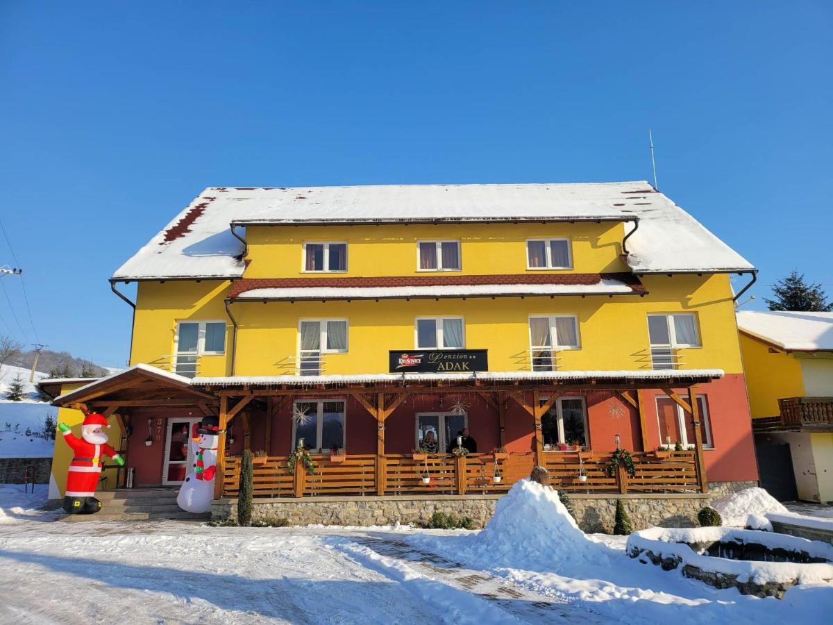 Hotel Penzion Adak à Párnica Extérieur photo